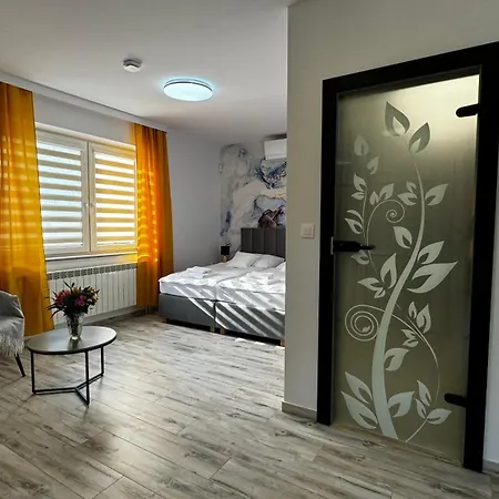 Zagrodek Pizza & Luksusowe 4 I 9 Osob Gory Jezioro Sala Imprezowa Apartman