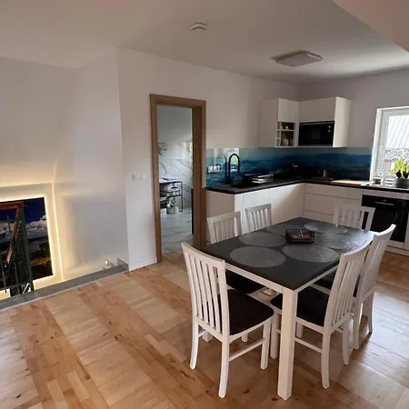 Zagrodek Pizza & Luksusowe 4 I 9 Osob Gory Jezioro Sala Imprezowa Apartman Gródek Nad Dunajcem