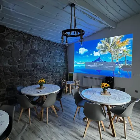 Zagrodek Pizza & Luksusowe 4 I 9 Osob Gory Jezioro Sala Imprezowa *